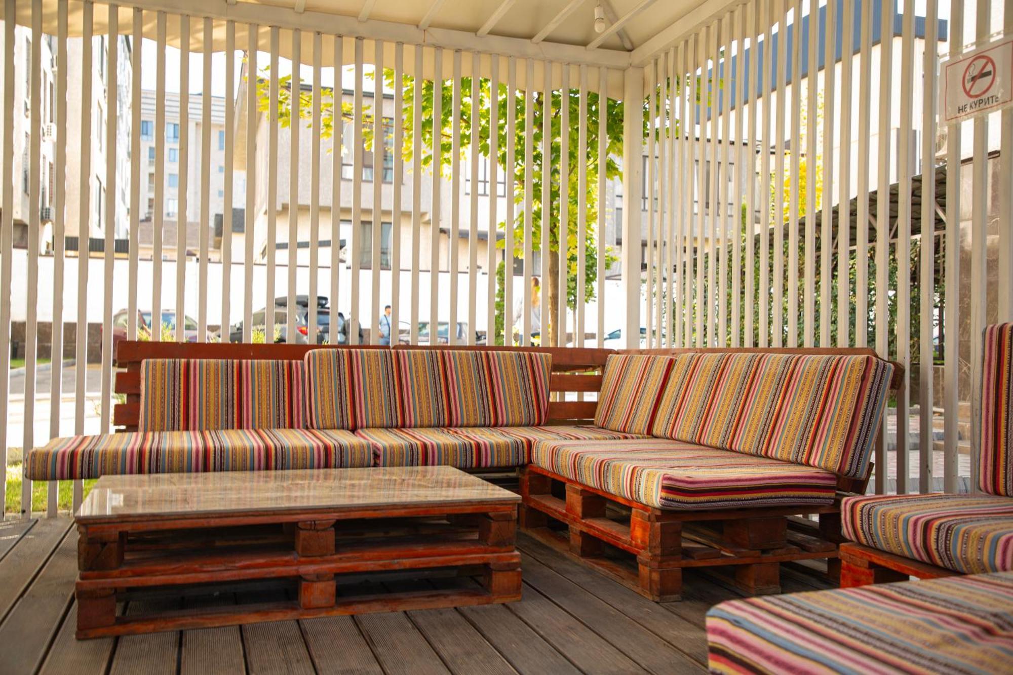 Casablanca Apart Hotel Bishkek Luaran gambar